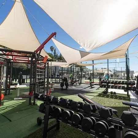 2 Bedroom Ground Floor @ Hills! Apartamento *